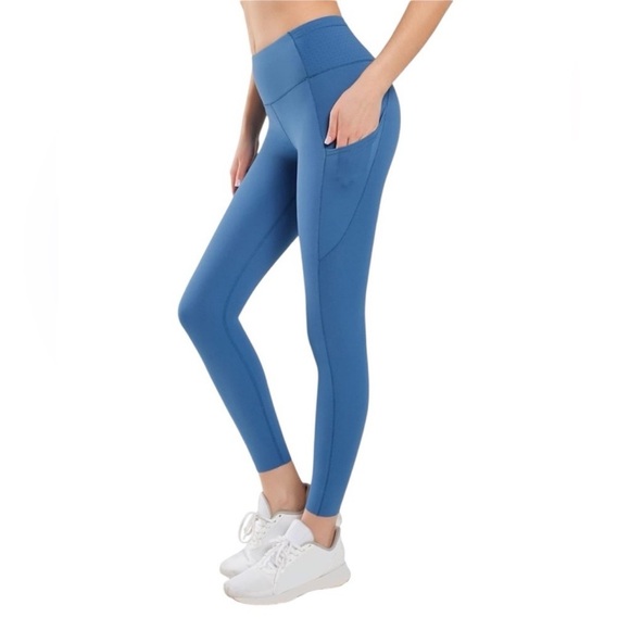 American Eagle Size Small Blue High-Waisted Leggings. Inseam is about 26 inches - Picture 1 of 6